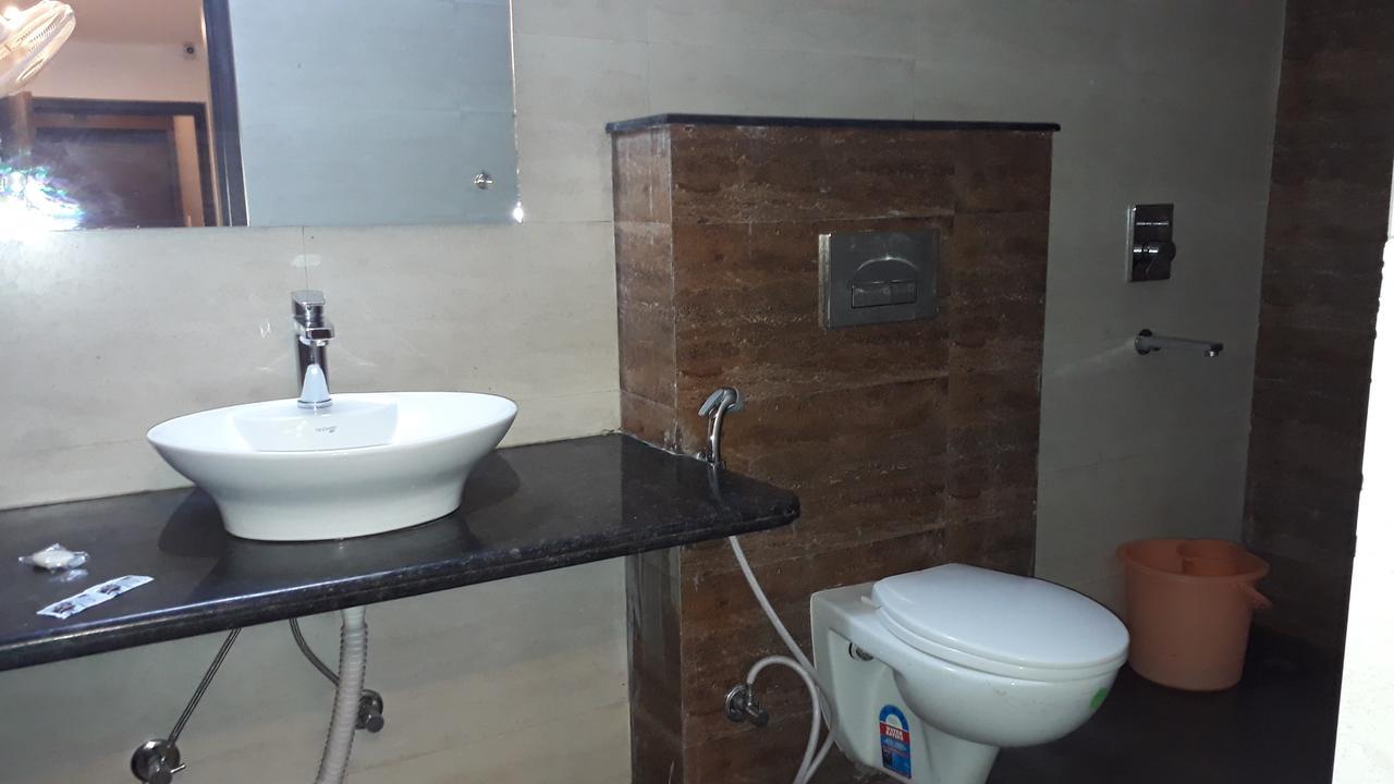 Hotel Delux Inn Agra  Εξωτερικό φωτογραφία